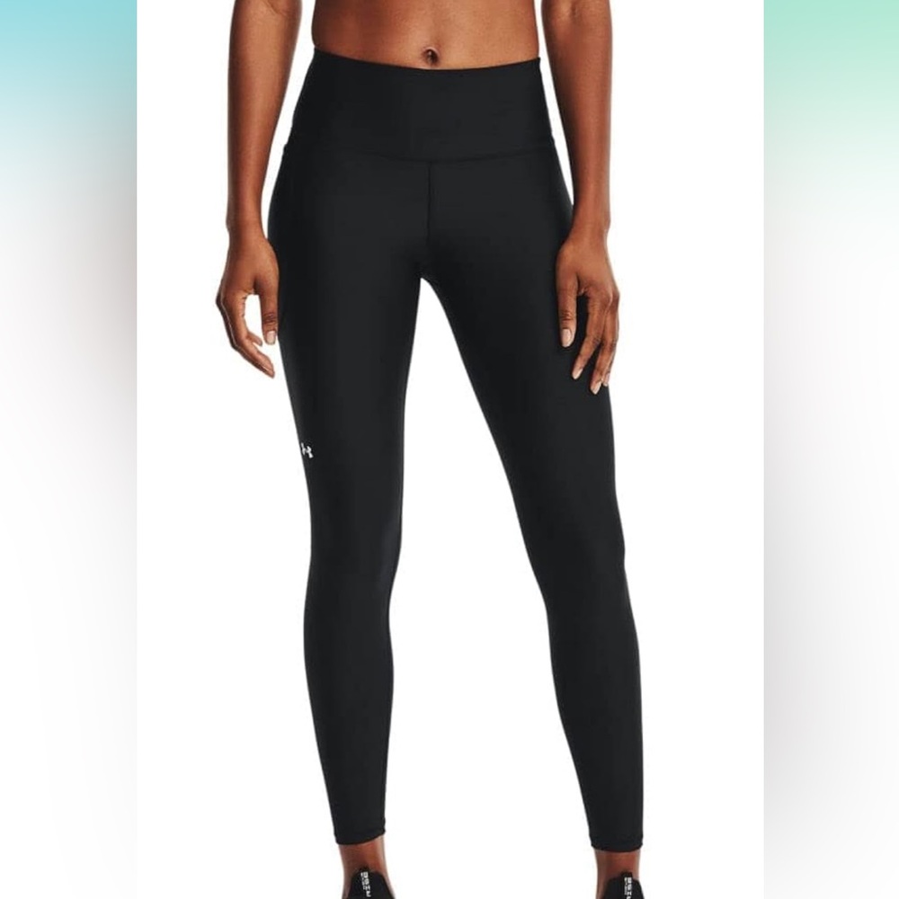 [BRAND NEW WITH TAG] Under Armour Black Leggings Sz.M (with pocket)